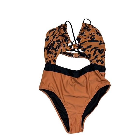 Brand be with Tags‎ Cupshe Brand Plunge Neckline Cut Out One Piece Swim Suit XL - Picture 3 of 13